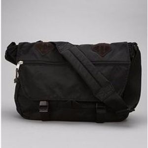 URBAN OUTFITTERS ALL-SON NYLON MESSENGER BAG